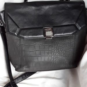 Cool Black Alligator Look Crossbody Bag
